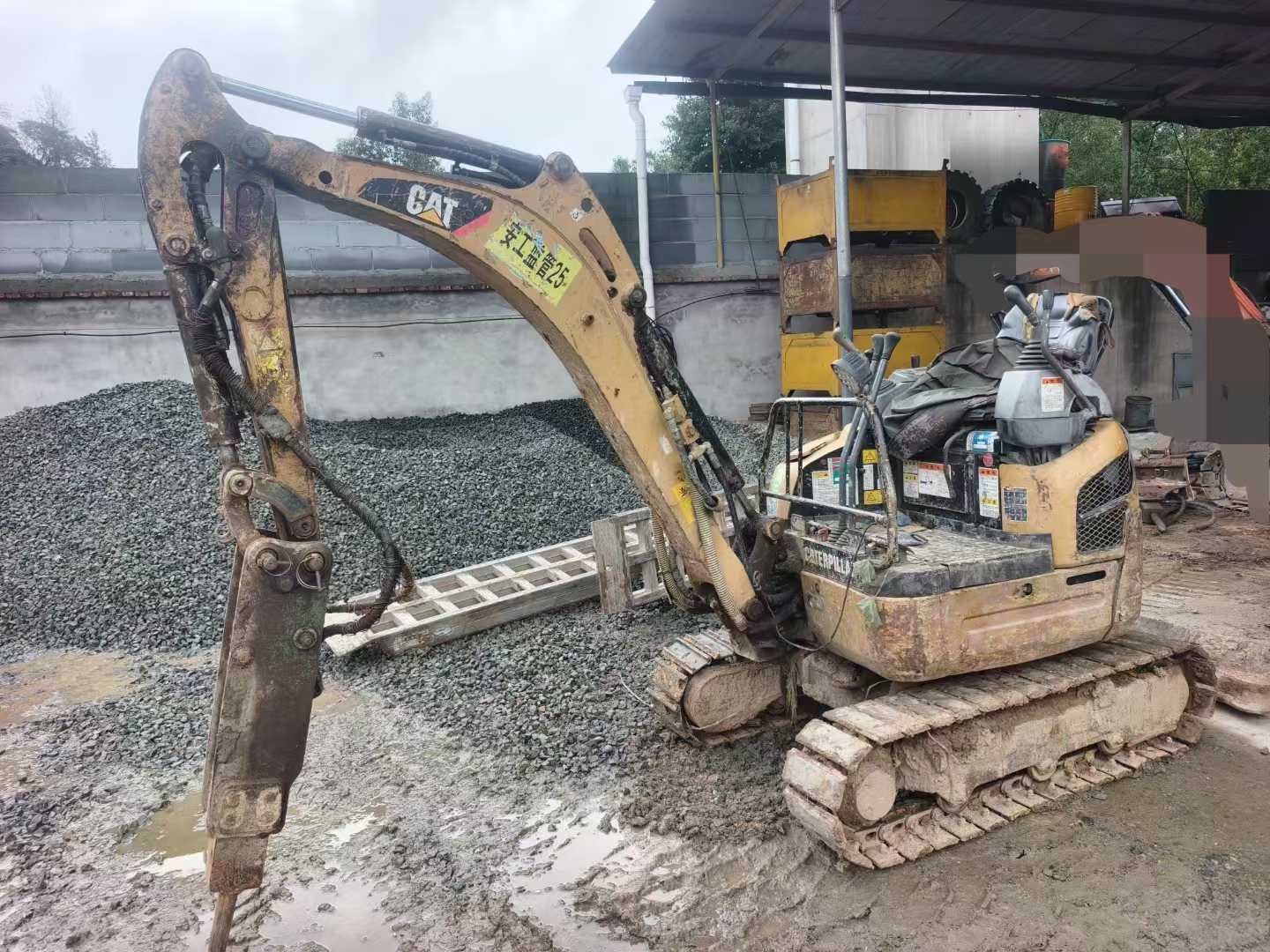 Used Caterpillar 017 CR Excavator 2016 Model / 5