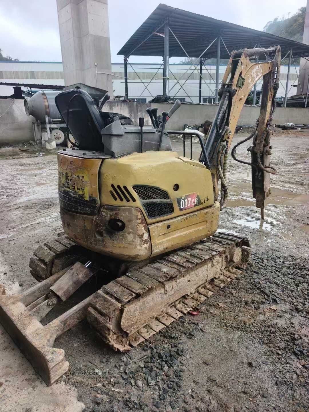 Used Caterpillar 017 CR Excavator 2016 Model / 2