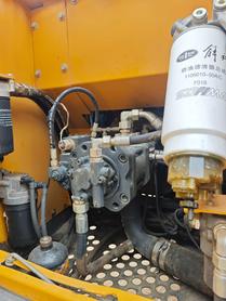 Buy XCMG XE135B Used Excavator / 4 Buy XCMG XE135B Used Excavator / 4