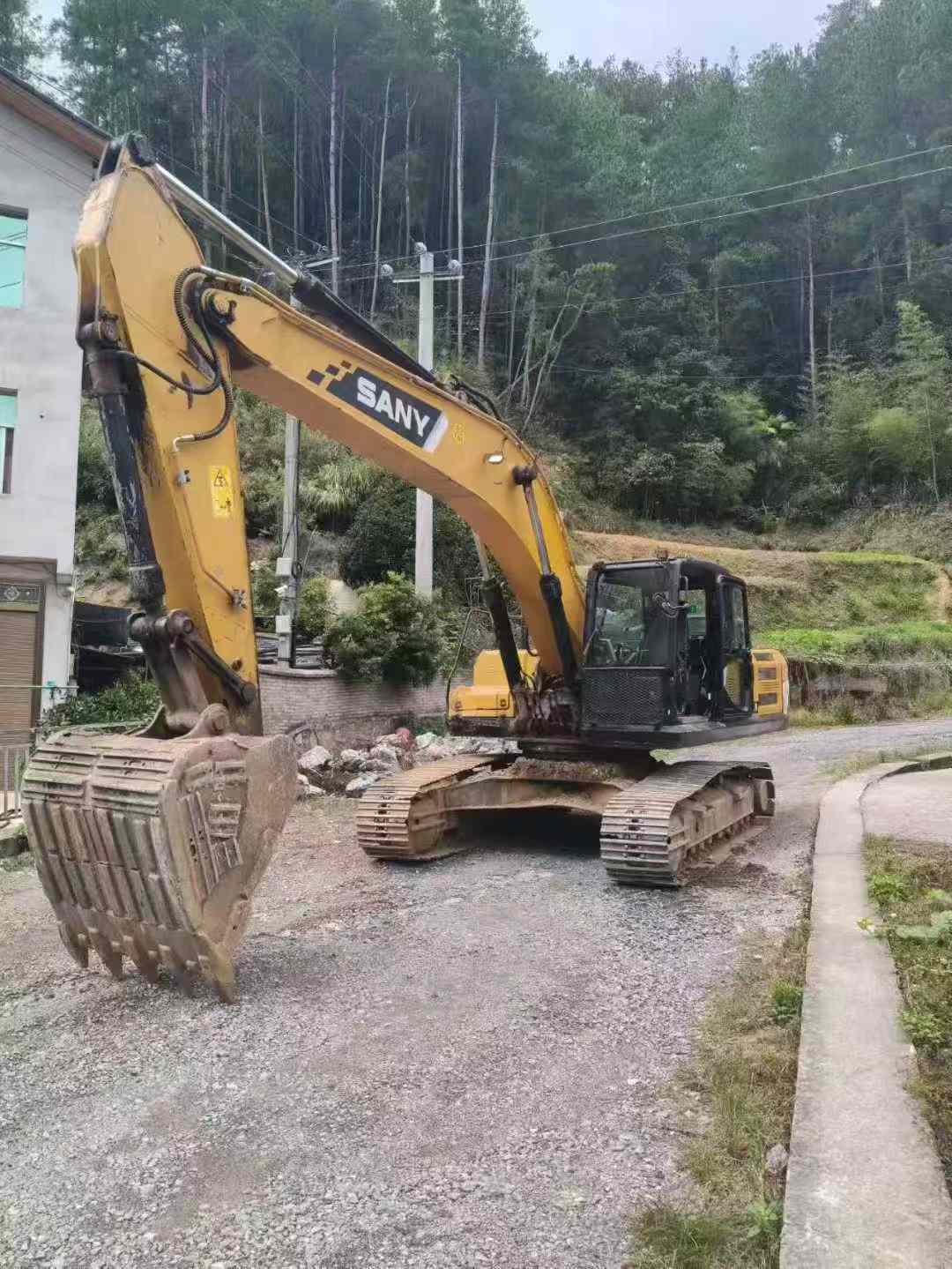 Used Sany SY245H Excavator 2016 Model