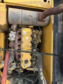 Buy Caterpillar 323D2L Used Excavator / 8 Used Caterpillar 323D2L Excavator 2014 Model / 8