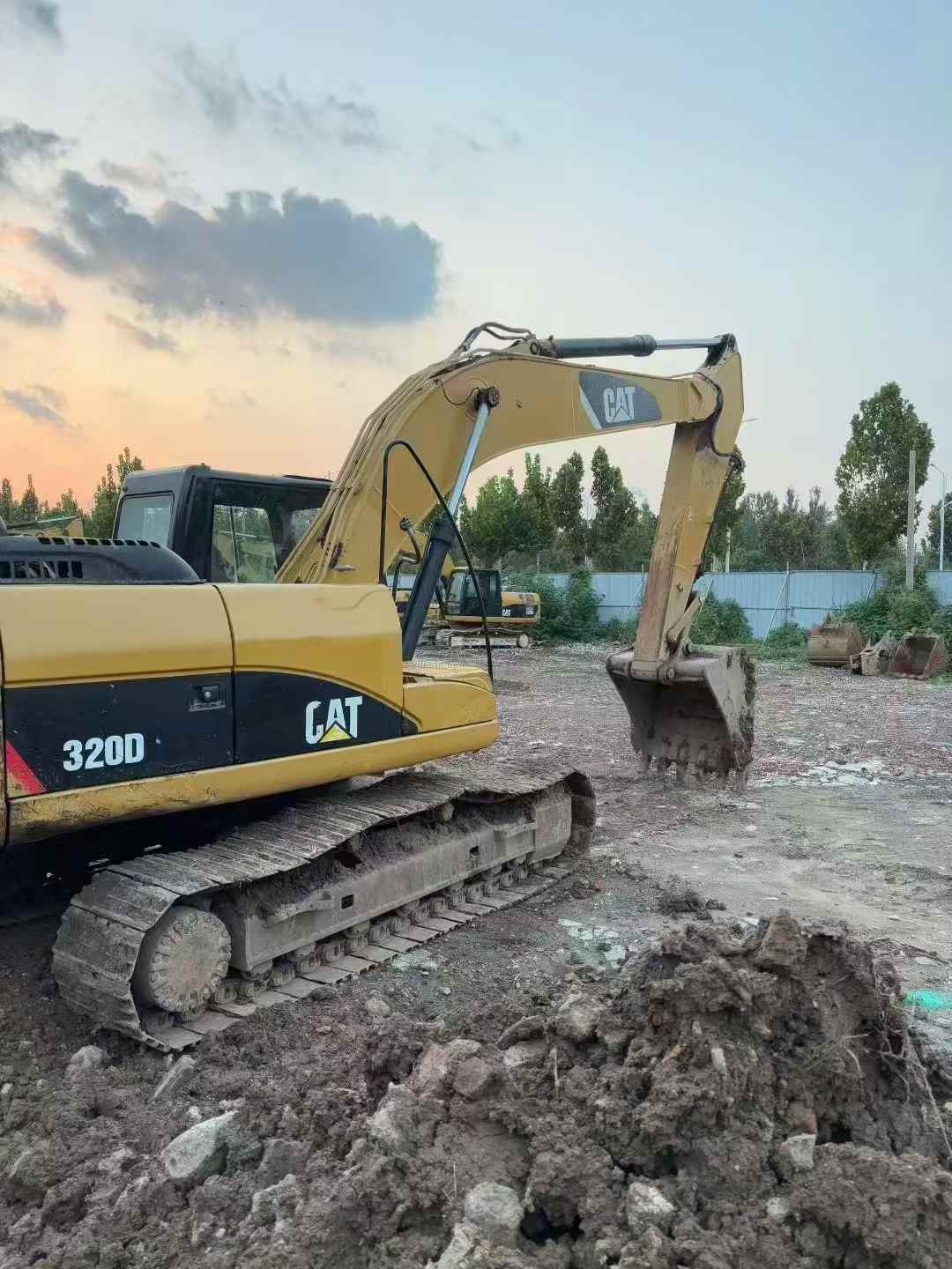 Used Caterpillar 320D Excavator 2012 Model / 3