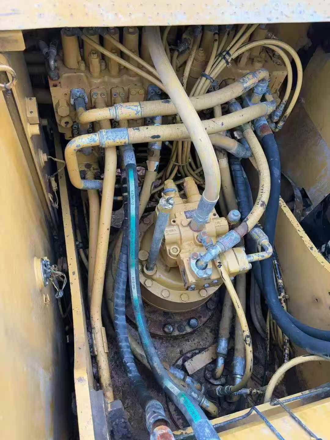 Used Caterpillar 320D Excavator 2012 Model / 6