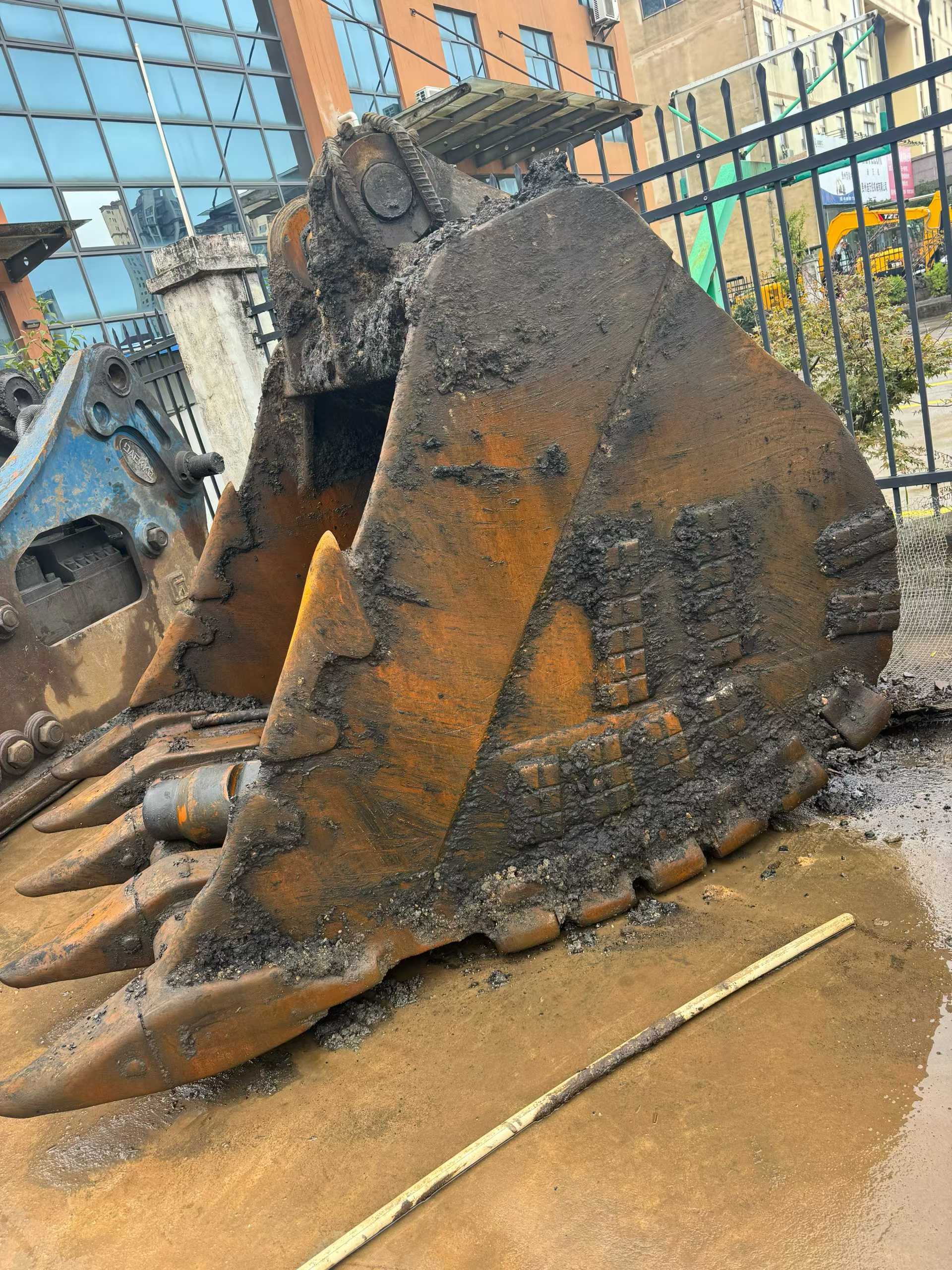 Used Sany SY650H Excavator 2016 Model