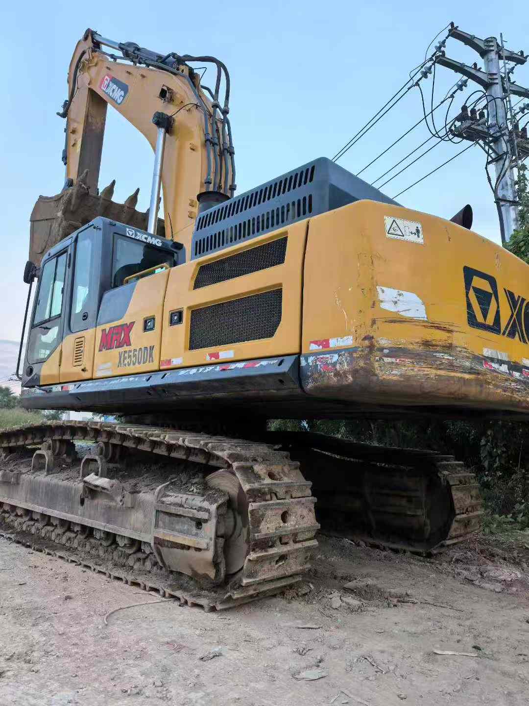 Used XCMG LW550KV Excavator 2022 Model / 3
