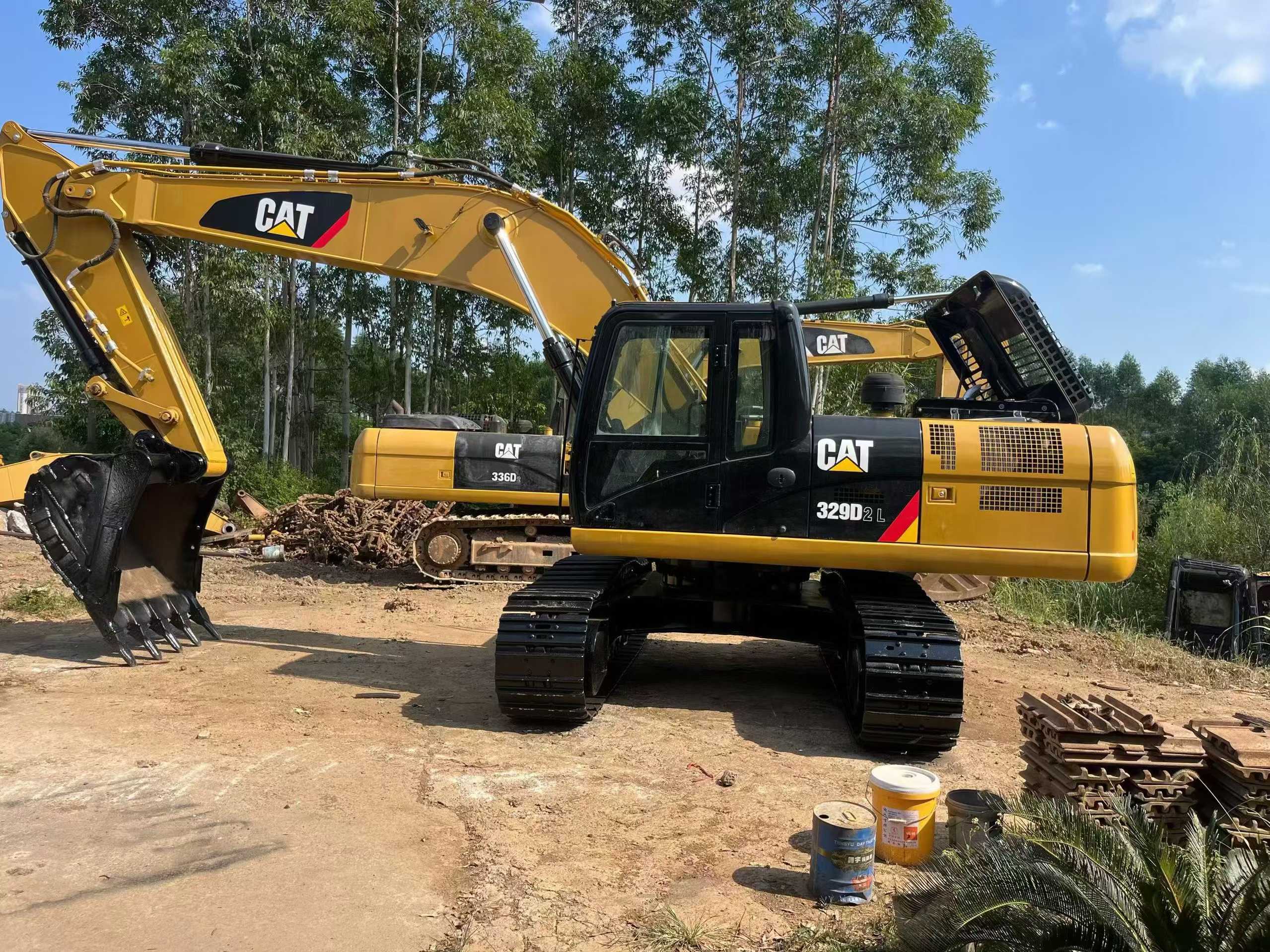 Used Caterpillar 329EL Excavator 2014 Model / 6