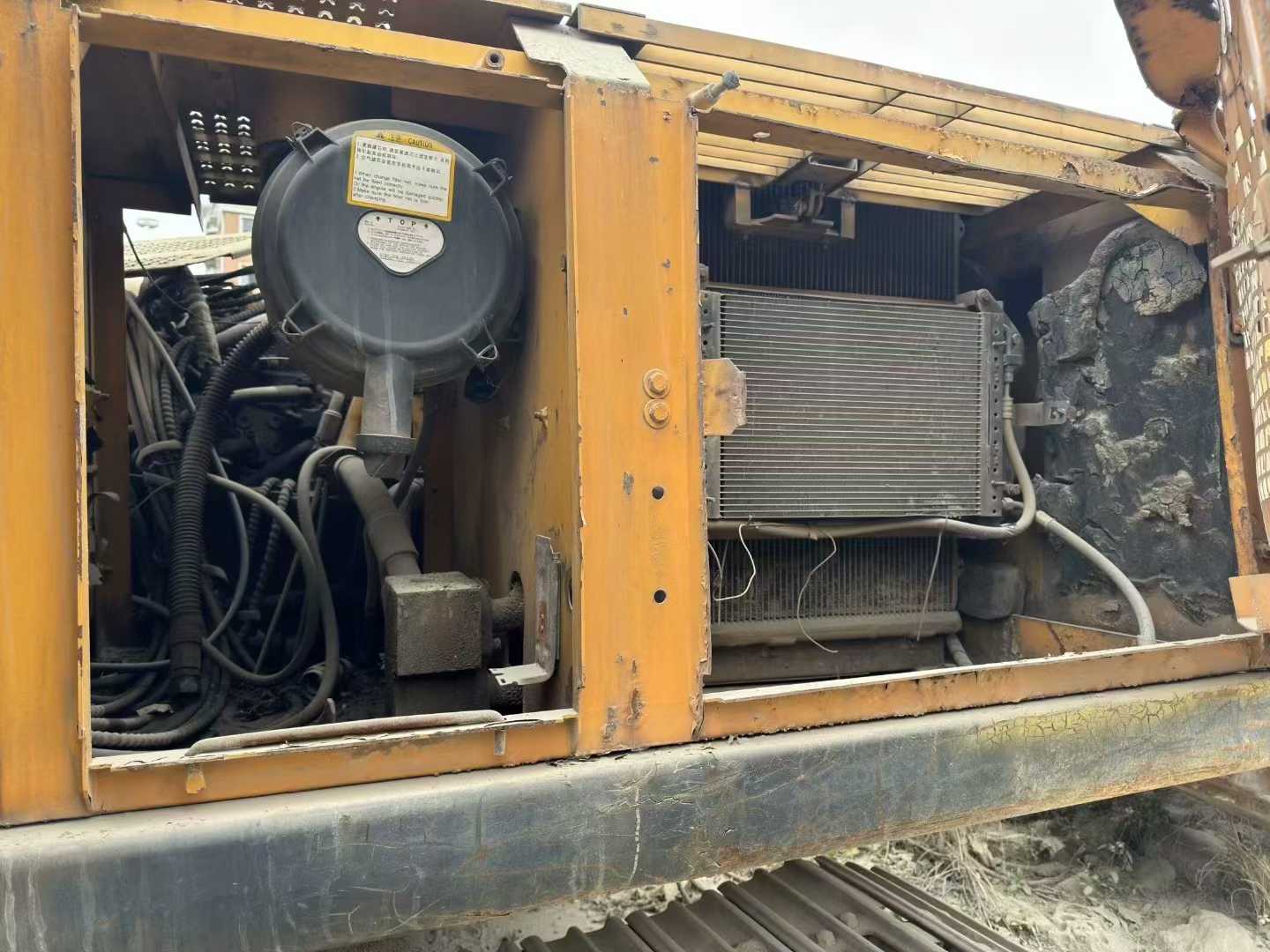 Used Sany SY200H Excavator 2016 Model / 7