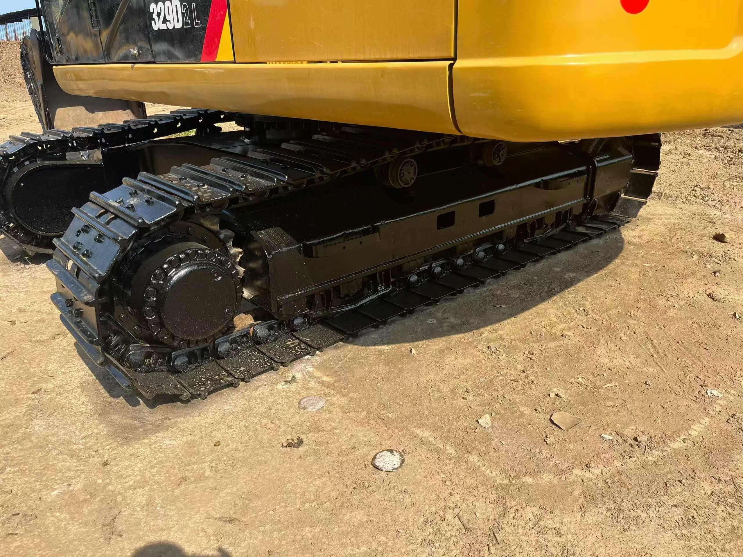 Used Caterpillar 329EL Excavator 2014 Model / 4