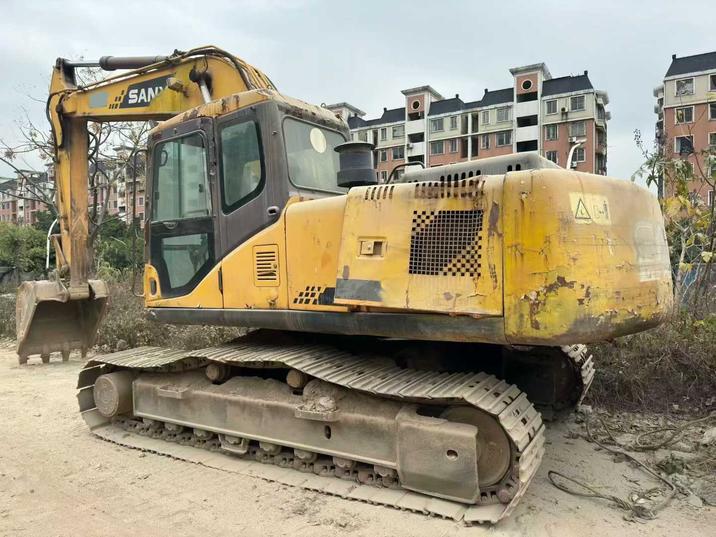 Used Sany SY200H Excavator 2016 Model / 3