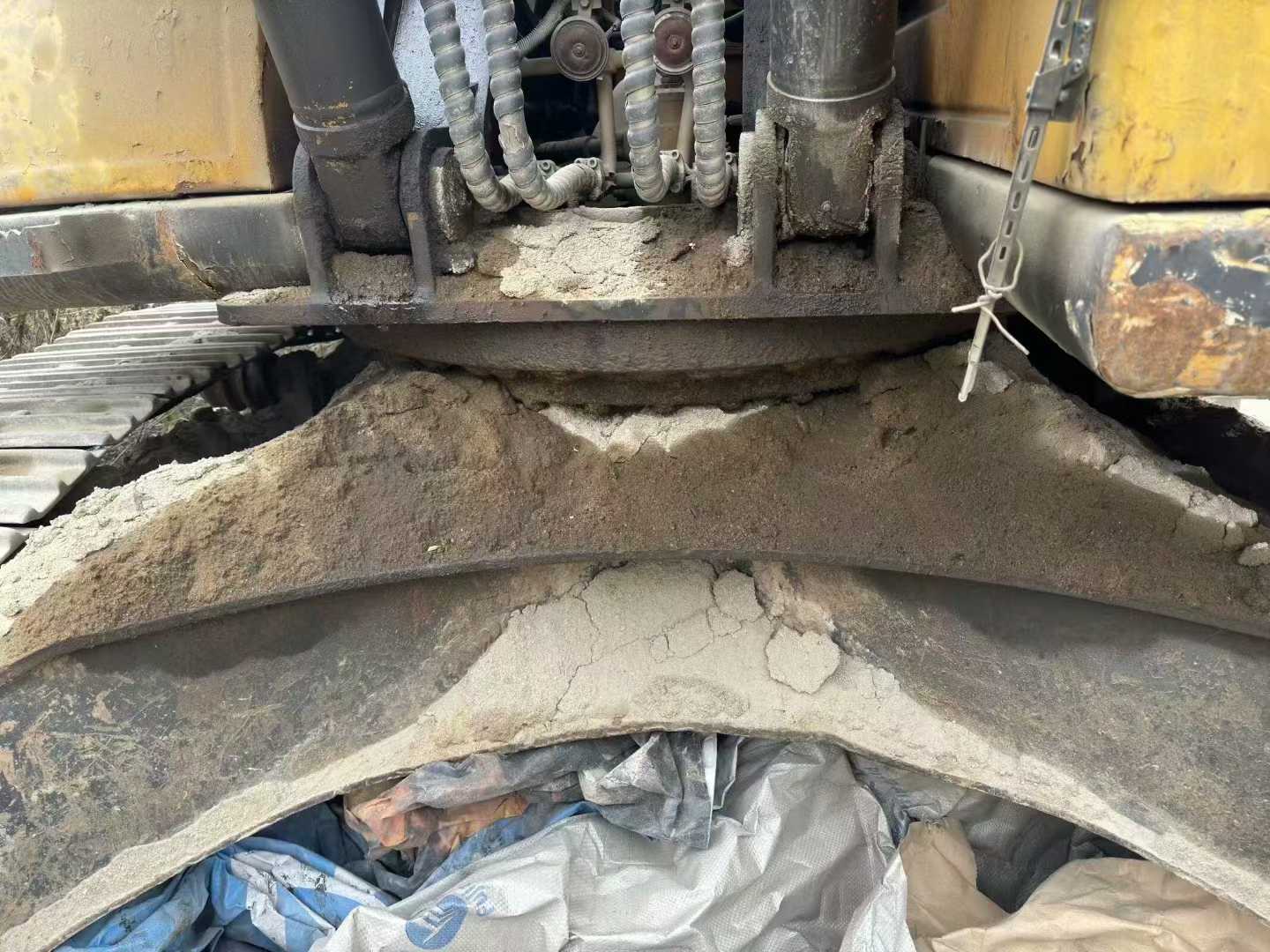 Used Sany SY200H Excavator 2016 Model / 4