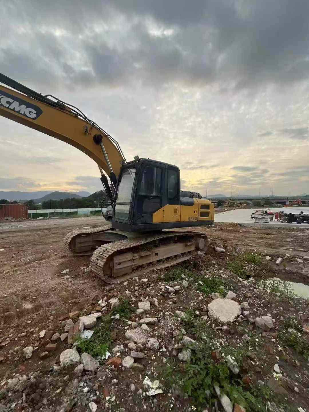 Used XCMG XE215 Excavator 2020 Model / 5