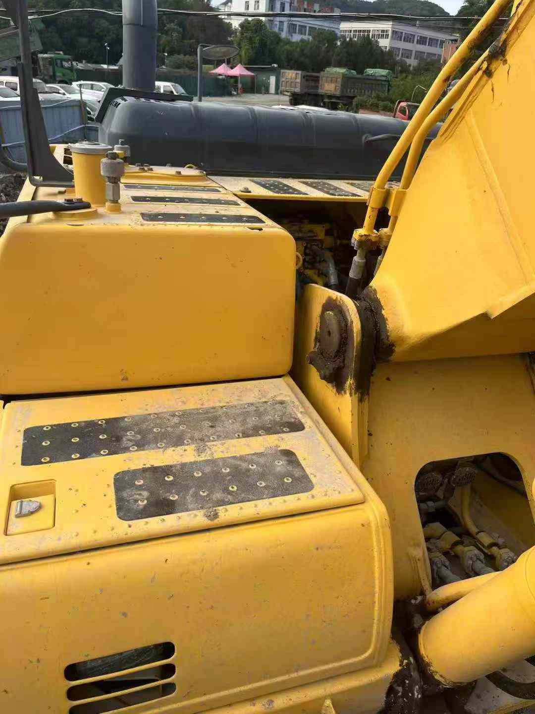 Used Komatsu PC200-8 Excavator 2020 Model / 7
