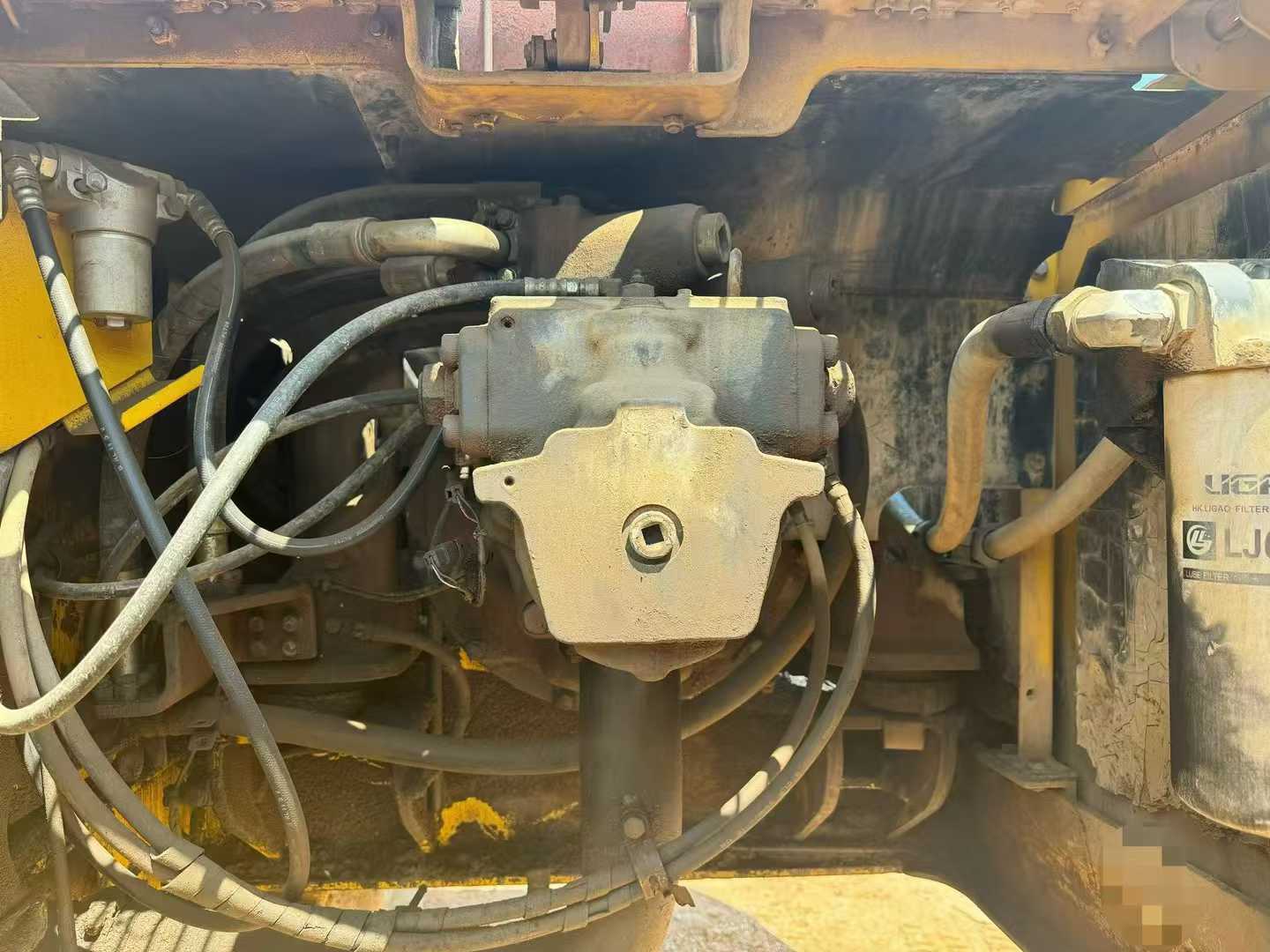 Used Komatsu PC60 Excavator 2012 Model / 6