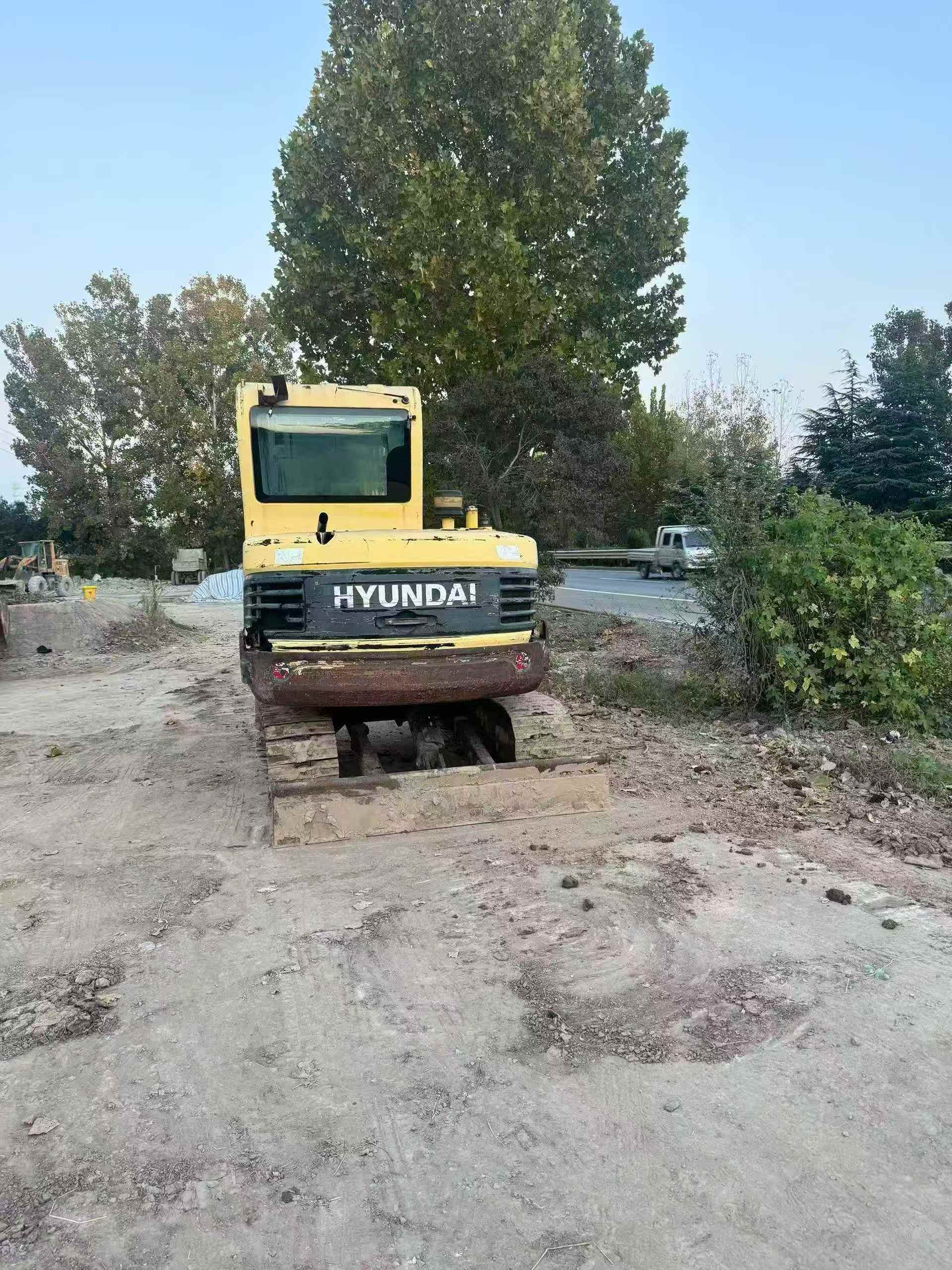 Used Hyundai R60-9 Excavator 2016 Model / 3
