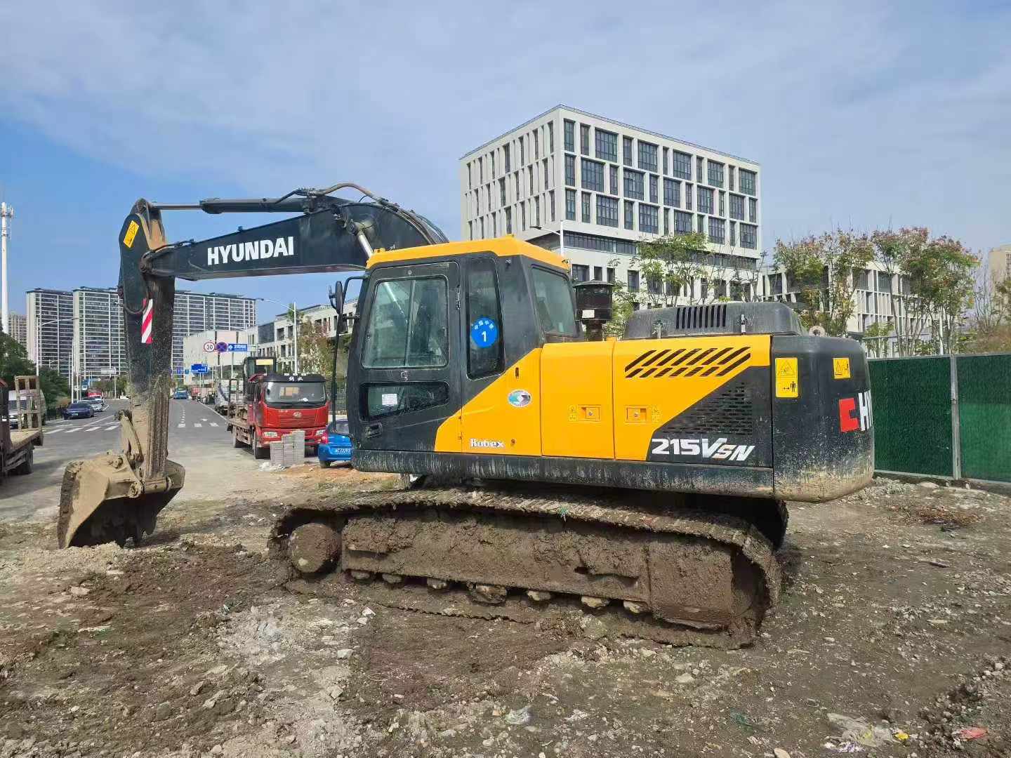 Used Hyundai R215VSN Excavator 2022 Model / 9