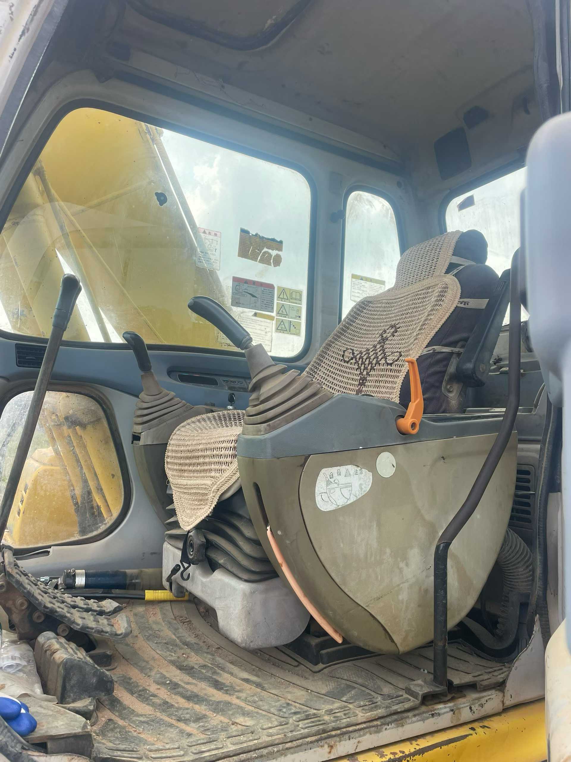 Used Sumitomo SH120 Excavator 2016 Model / 5