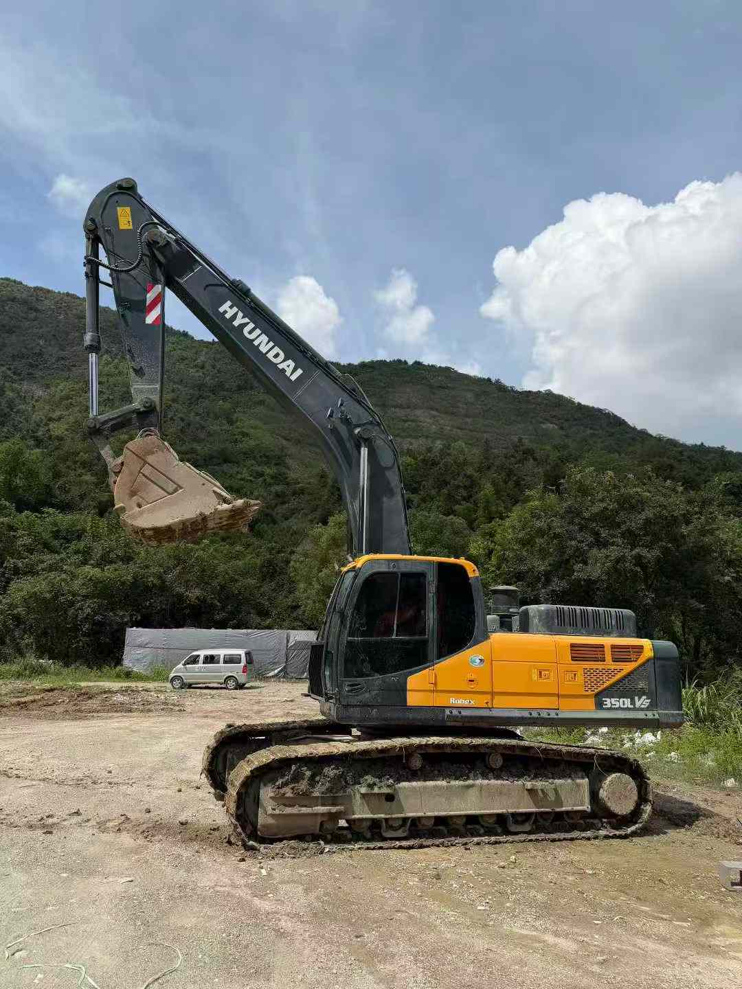 شراء Hyundai R350LVS مستعمل حفارة شراء Hyundai R350LVS مستعمل حفارة