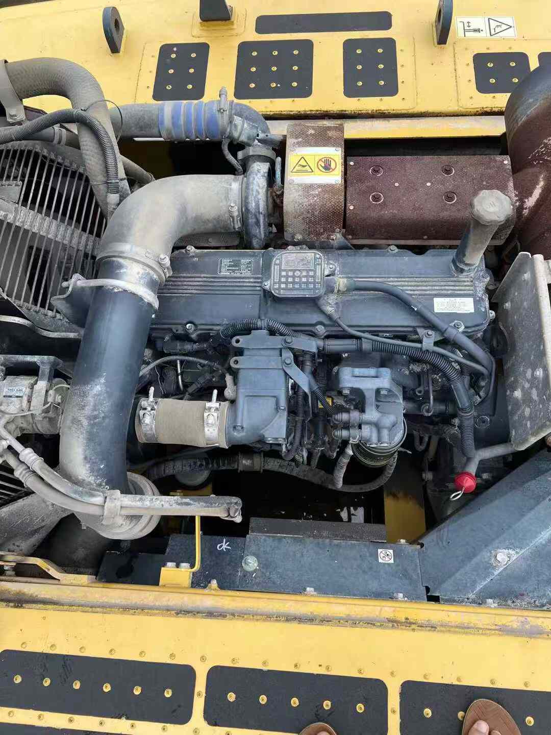 Used Komatsu PC300 Excavator 2018 Model / 6