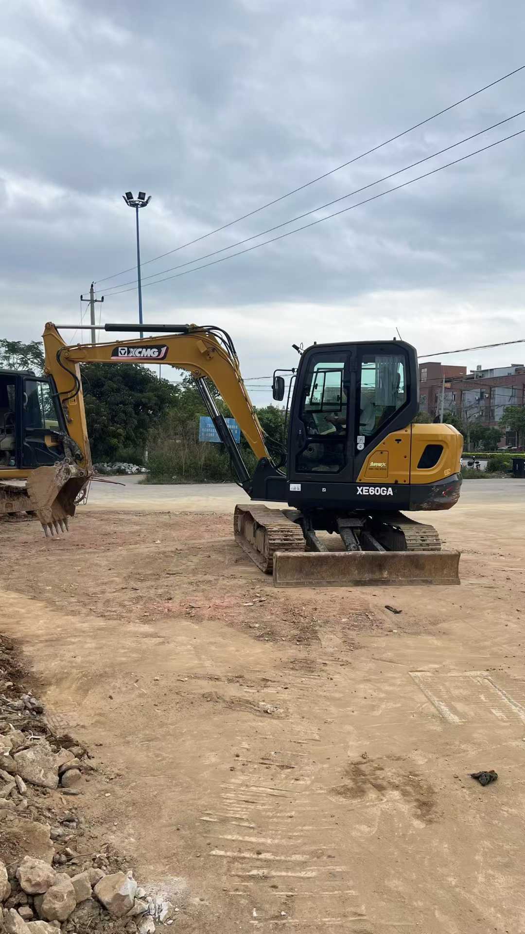 Used XCMG XE60 Excavator 2023 Model / 4