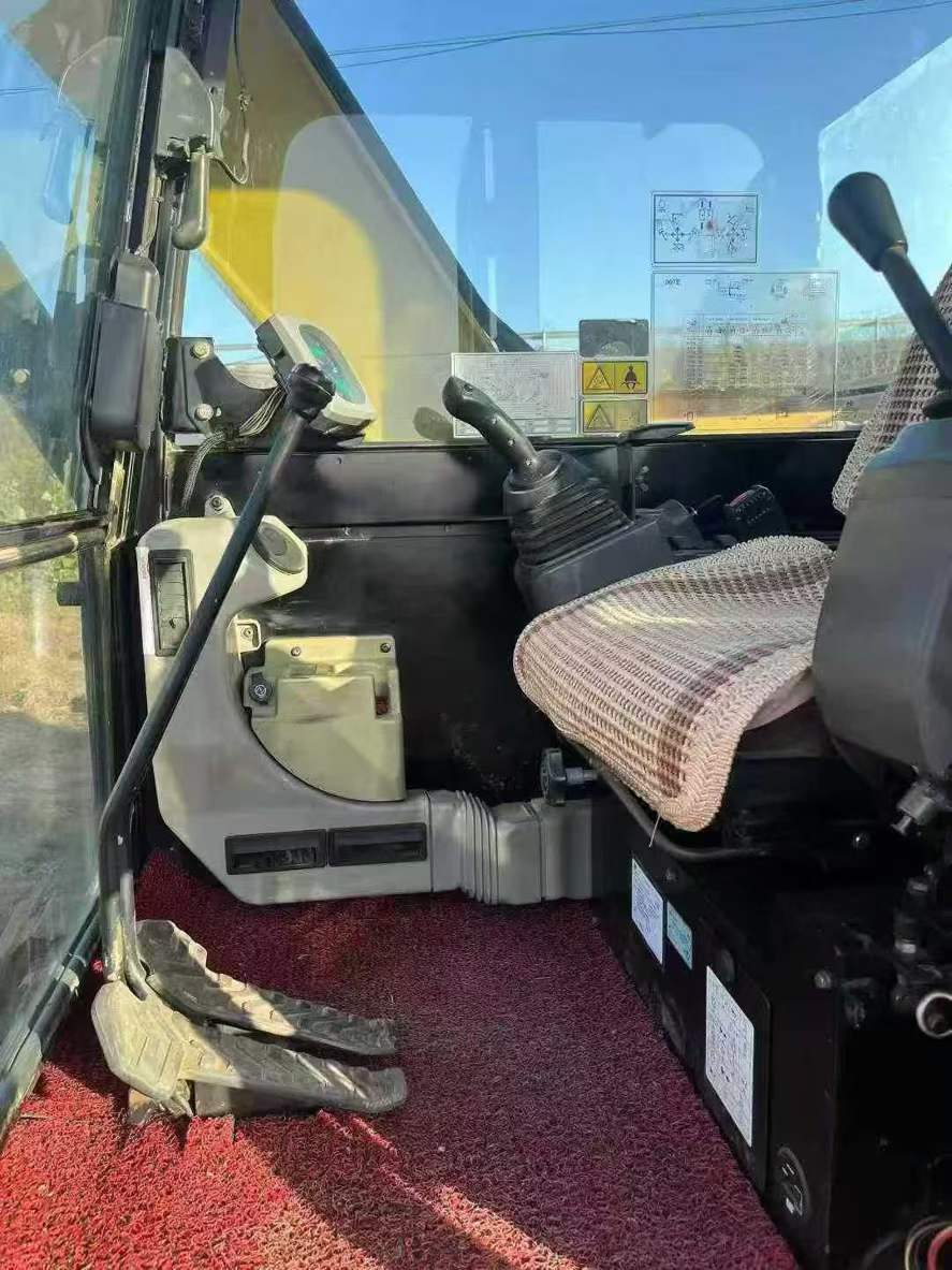 Used Caterpillar 307V2 Excavator 2016 Model / 5