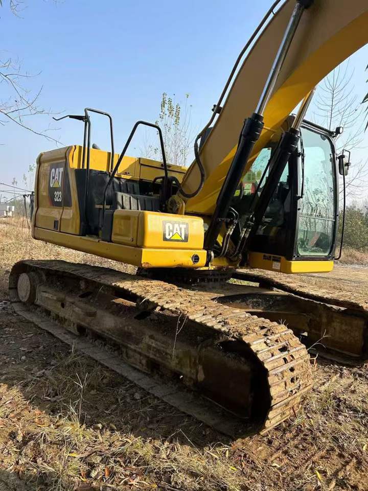 Used Caterpillar 323 Excavator 2018 Model / 3
