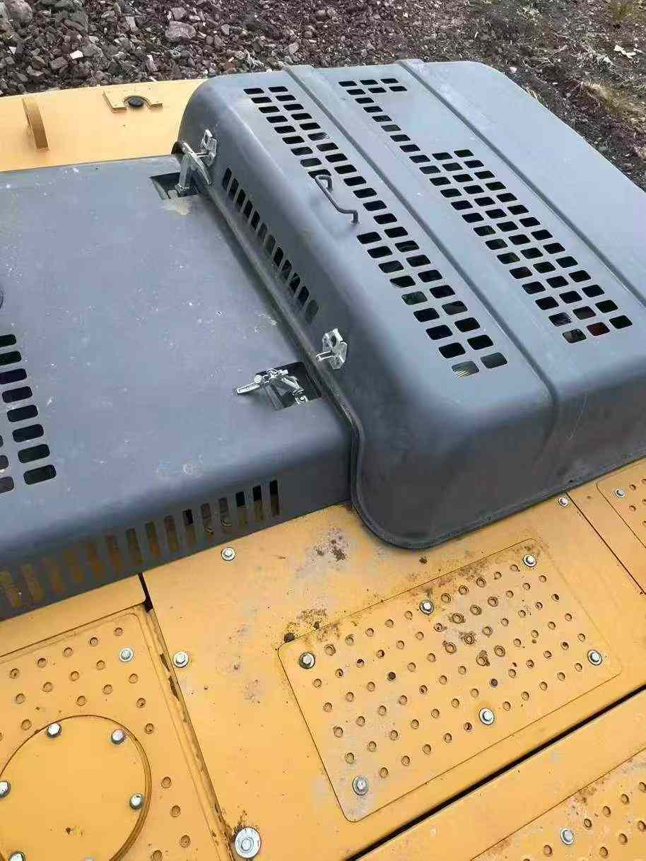 Used XCMG XE370 Excavator 2021 Model / 8