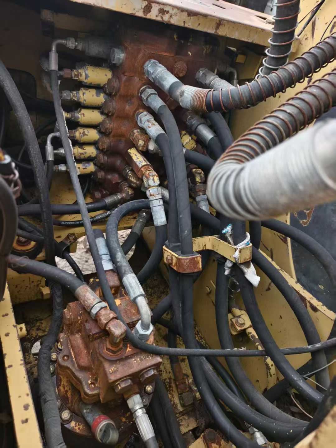 Used Komatsu PC120-6 Excavator 2016 Model / 3