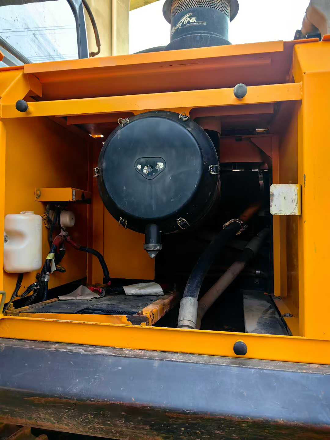 Used Sany SY305-9 Excavator 2014 Model / 9