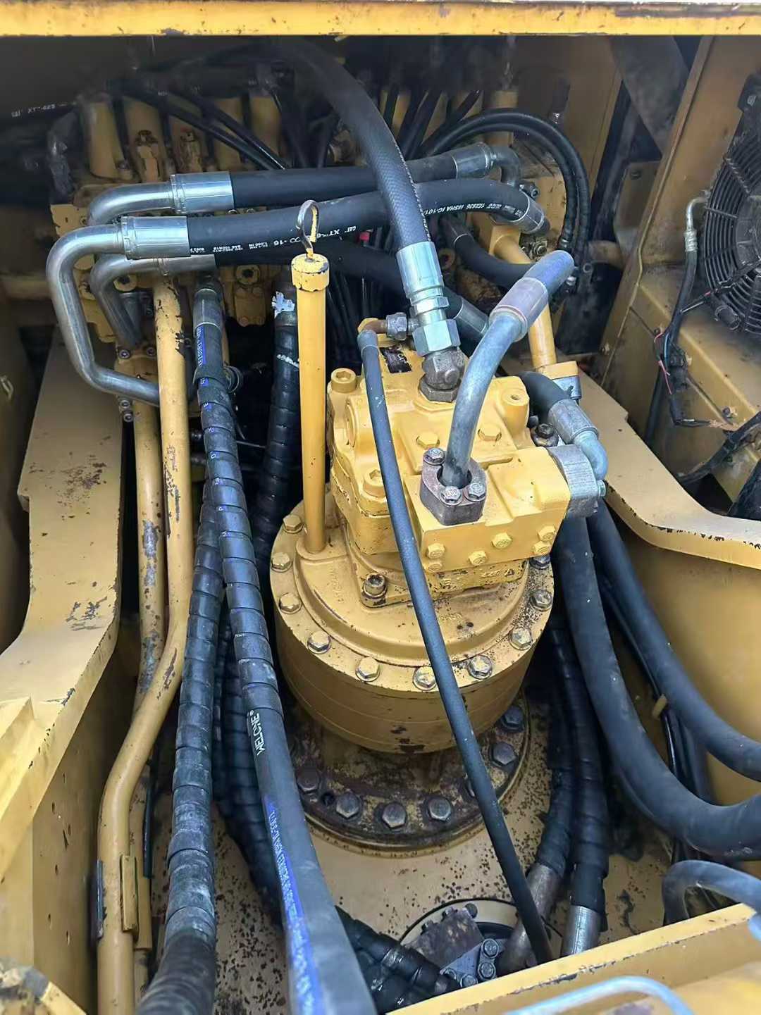 Used Caterpillar 329D Excavator 2015 Model / 5