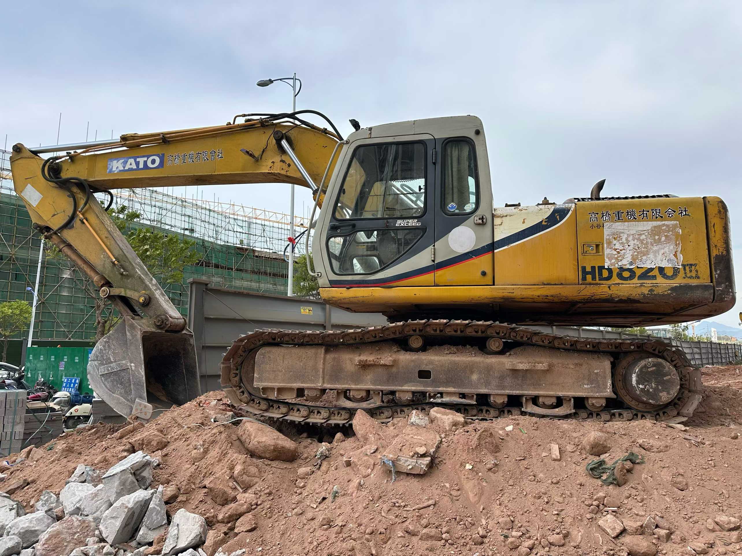 Used Kato HD820 Excavator 2016 Model