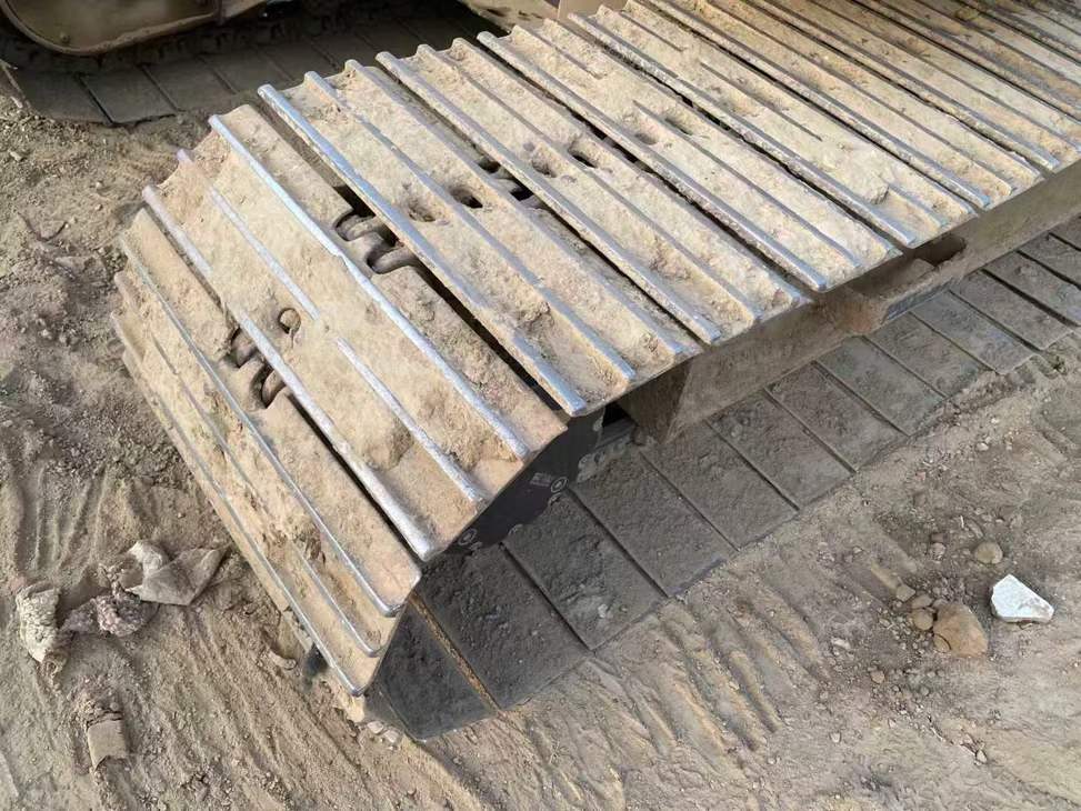 Used Komatsu PC120-8 Excavator 2016 Model / 8