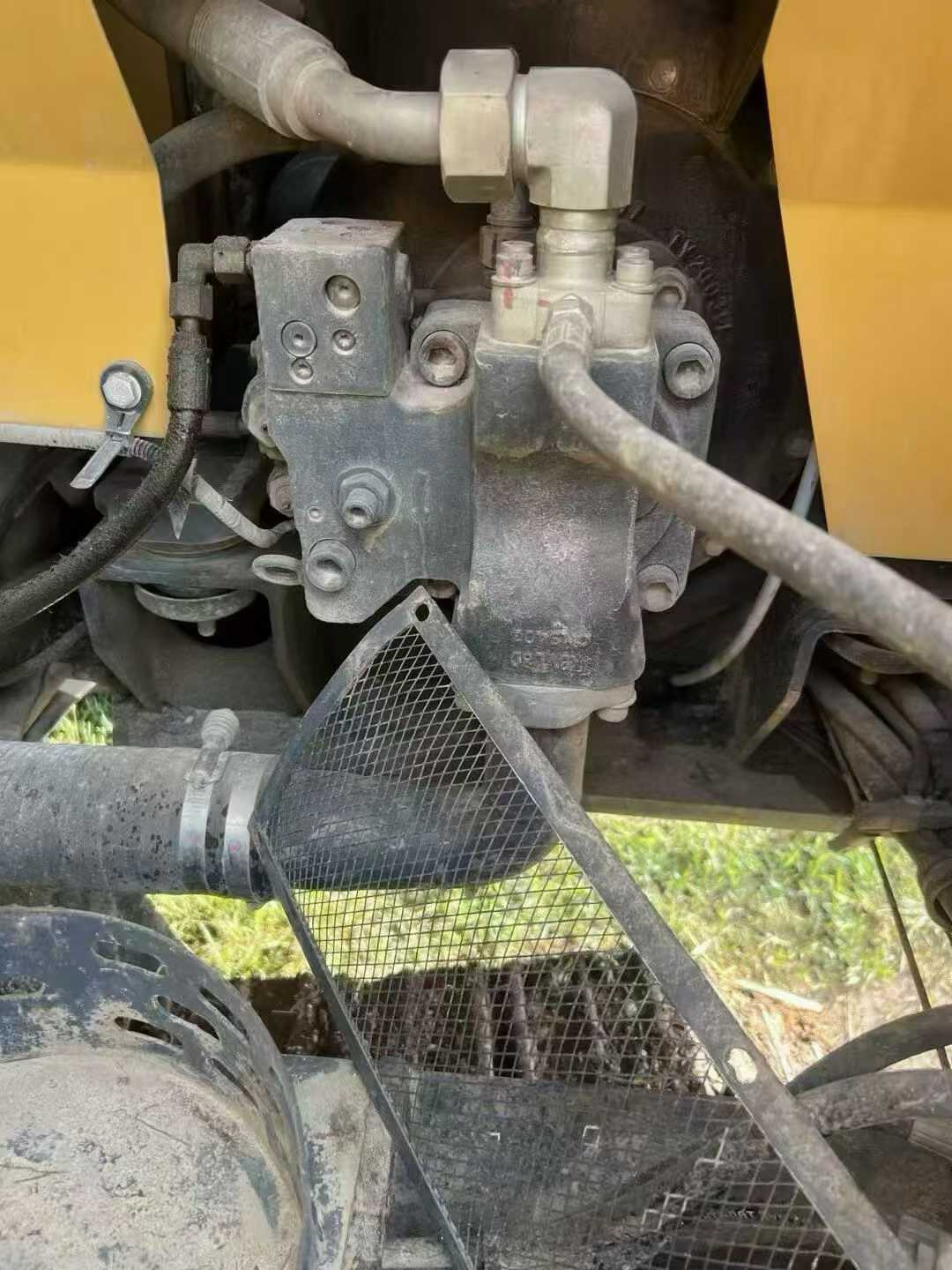 Used XCMG XE80 Excavator 2021 Model / 3