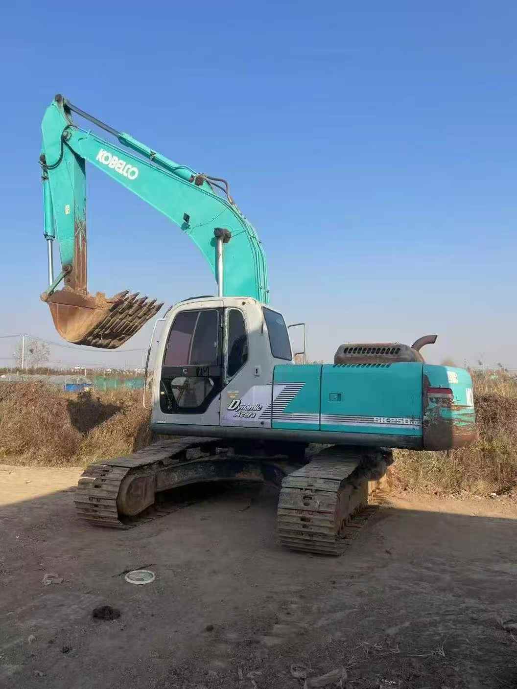Used Kobelco SK250-6E Excavator 2016 Model / 2