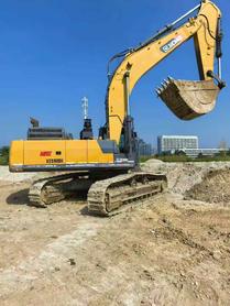 Купить Подержанный Экскаватор XCMG XE550DK / 8 Купить Подержанный Экскаватор XCMG XE550DK / 8