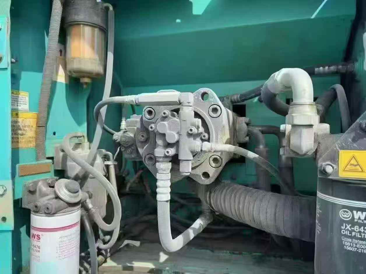 Used Kobelco SK2008 Excavator 2016 Model / 3