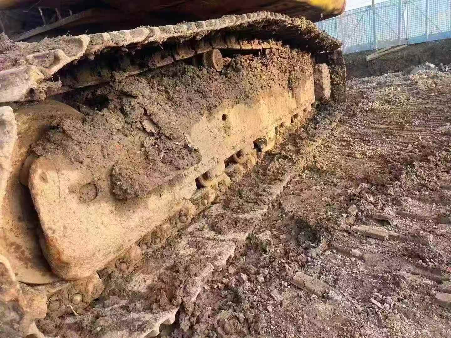 Used Komatsu PC200 Excavator 2014 Model / 7