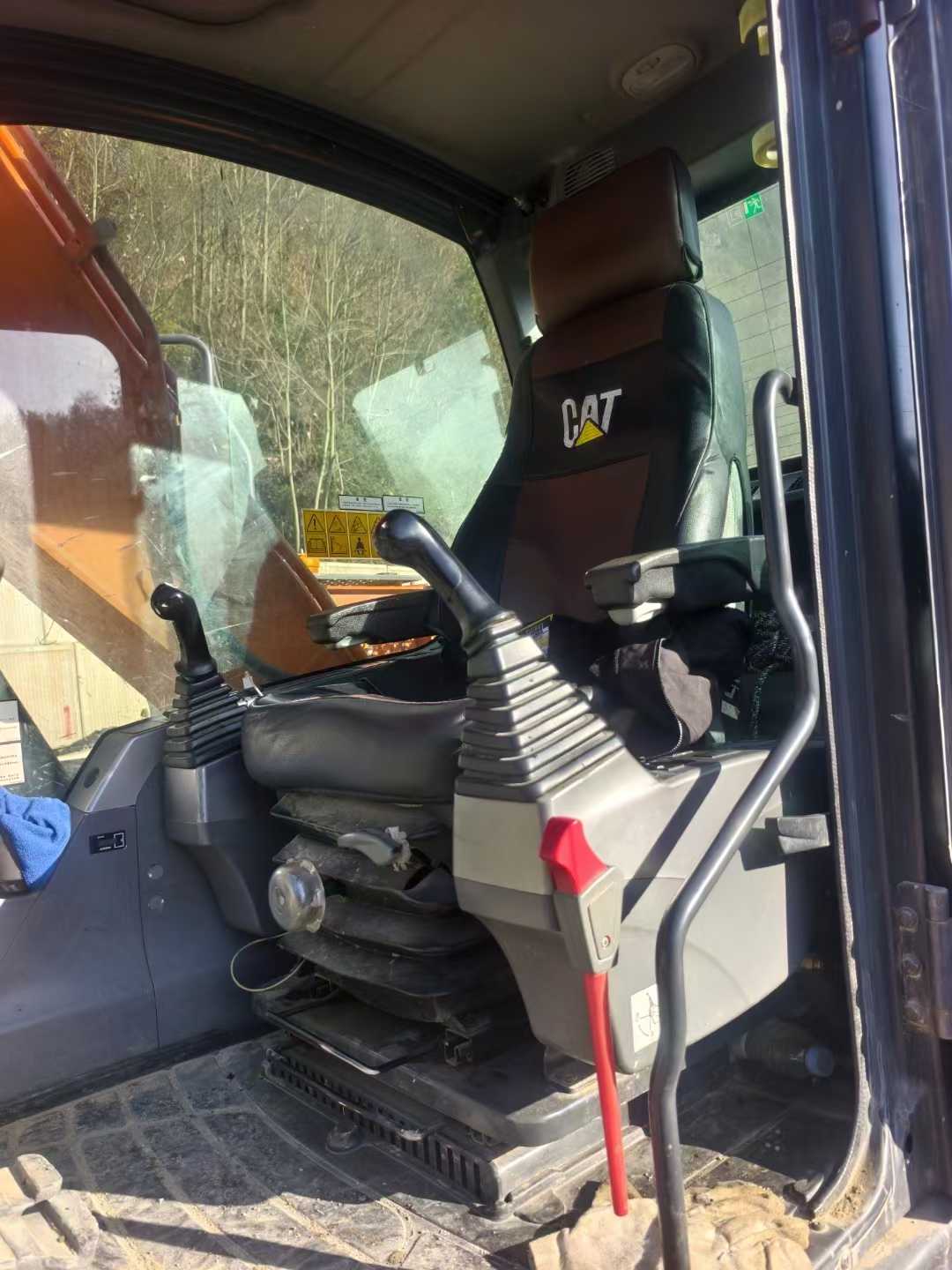 Used Doosan DH130LC-V Excavator 2021 Model / 8