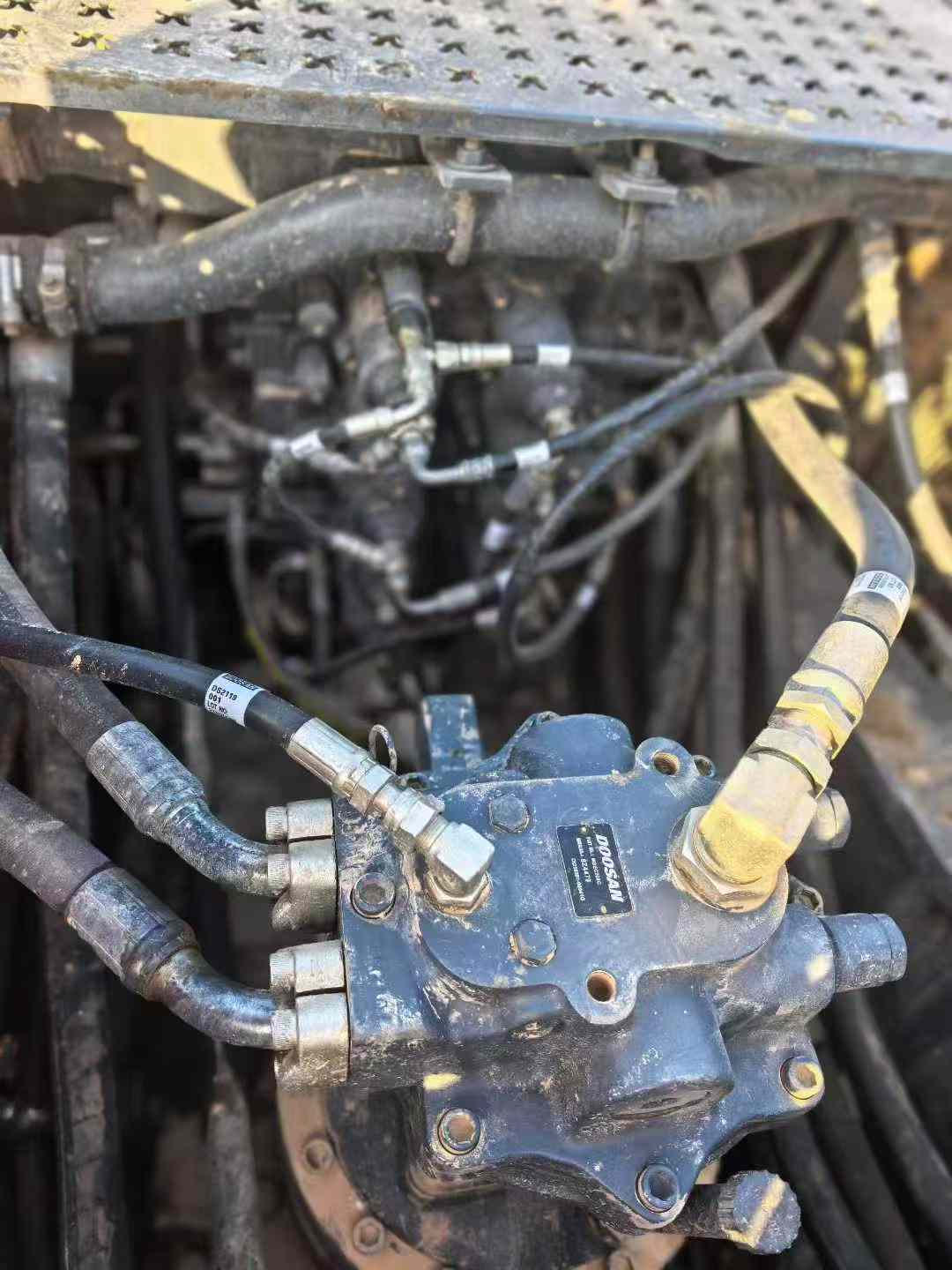 Used Doosan DX80 Excavator 2020 Model / 3