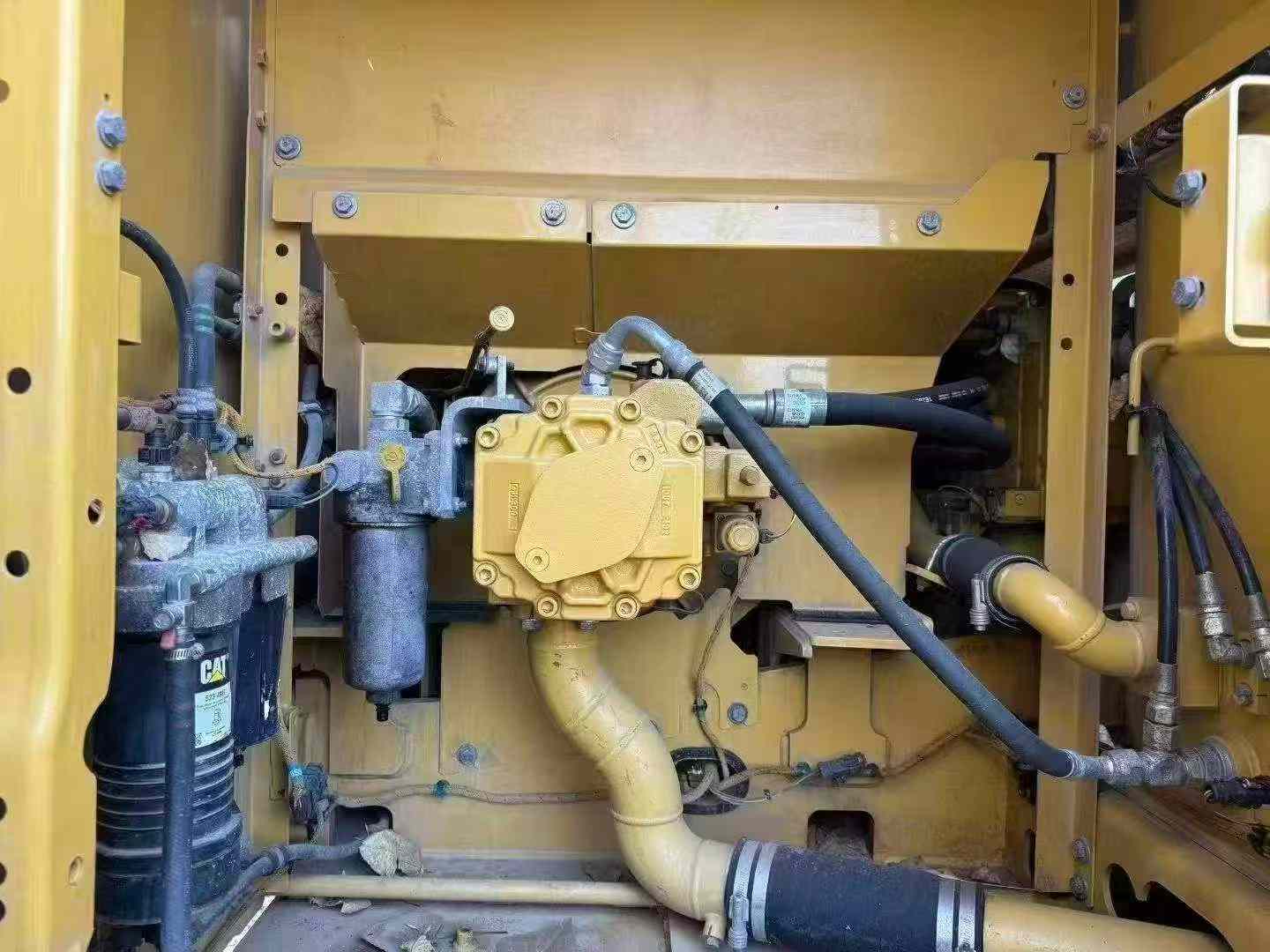 Used Caterpillar CT20 Excavator 2021 Model / 5