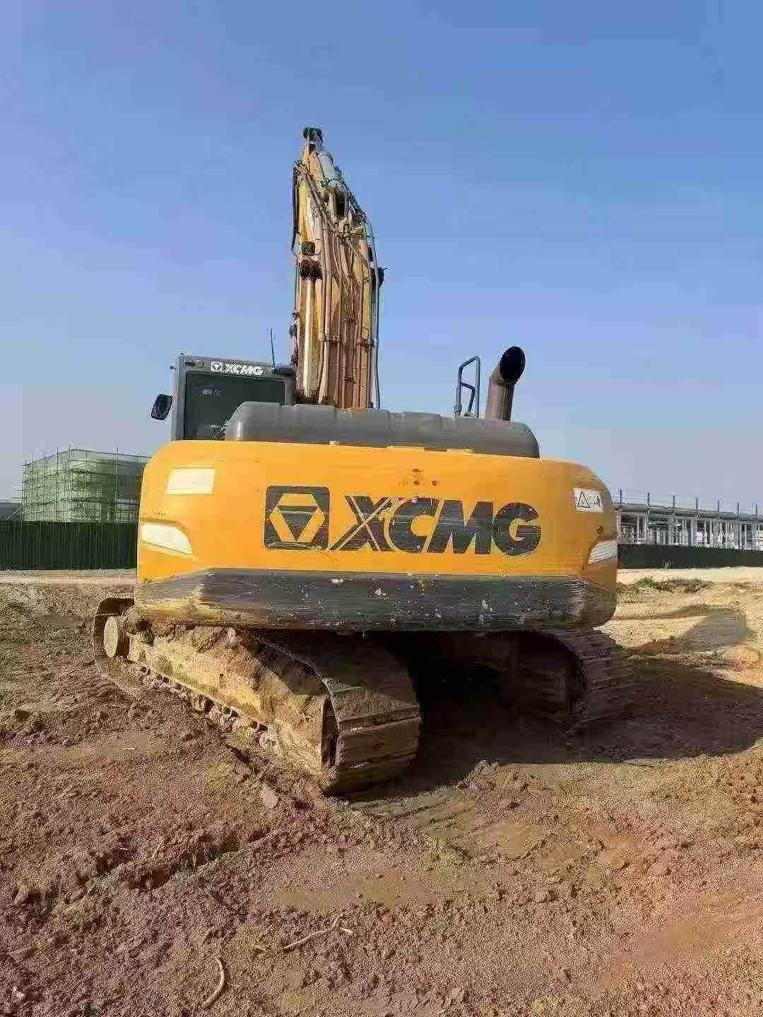 Used XCMG XE205GH Excavator 2020 Model / 9