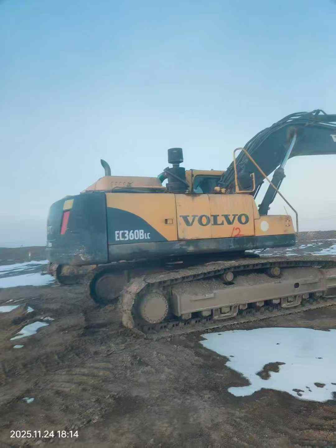 Used Volvo EC60 Excavator 2016 Model / 2