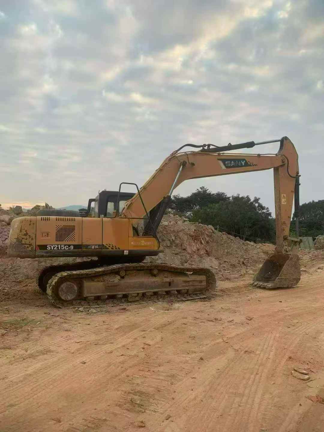 Used Sany SY215C-9 Excavator 2013 Model / 2