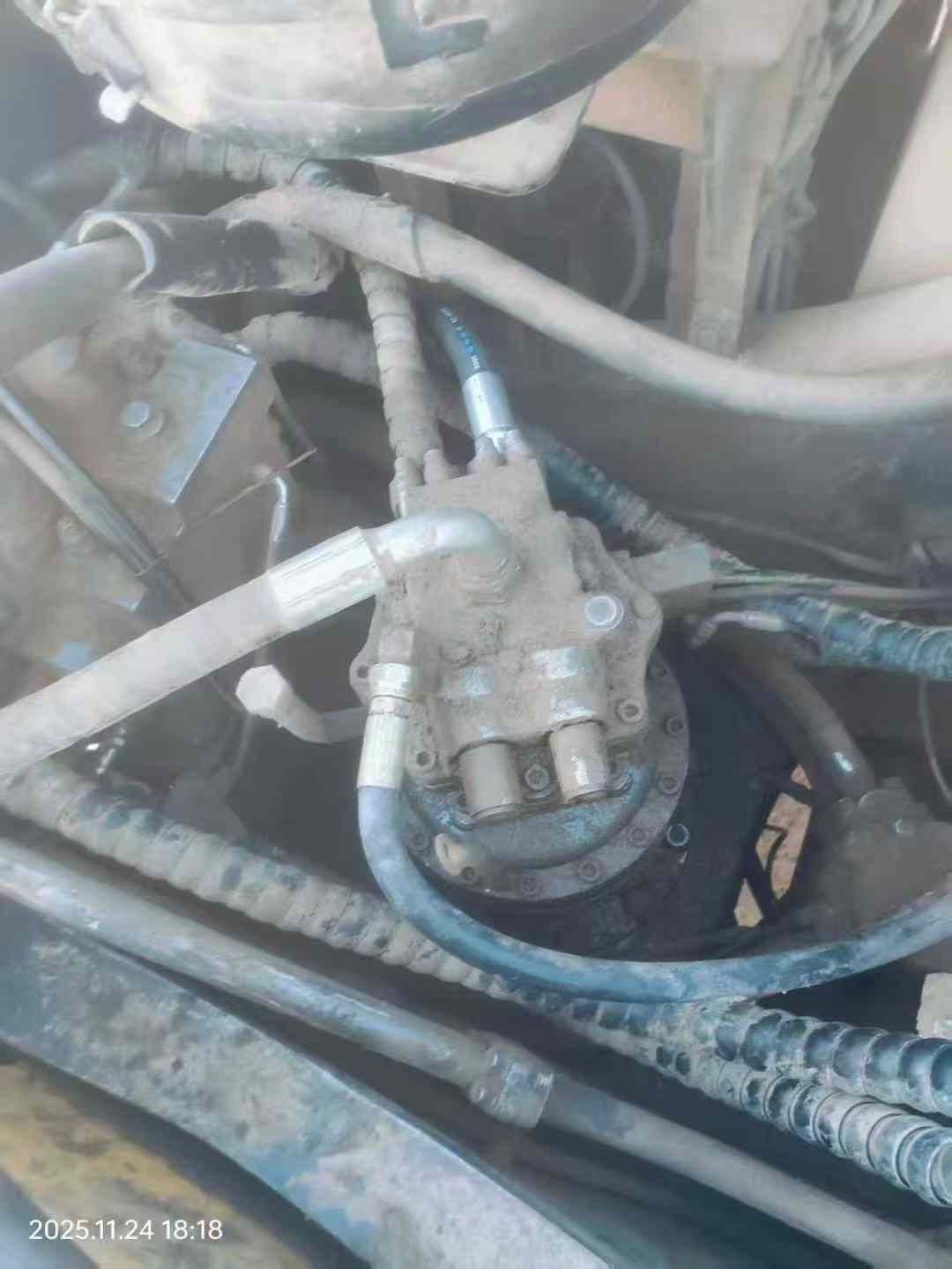 Used Volvo EC60 Excavator 2016 Model / 6