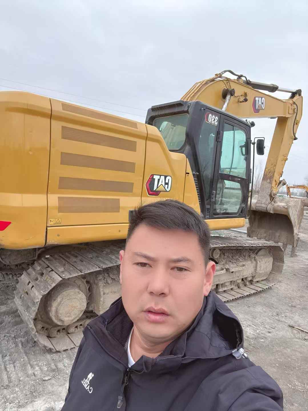 Used Caterpillar 330L Excavator 2020 Model / 4