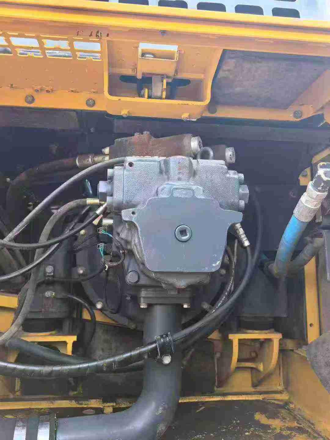 Used Komatsu PC350 Excavator 2016 Model / 7