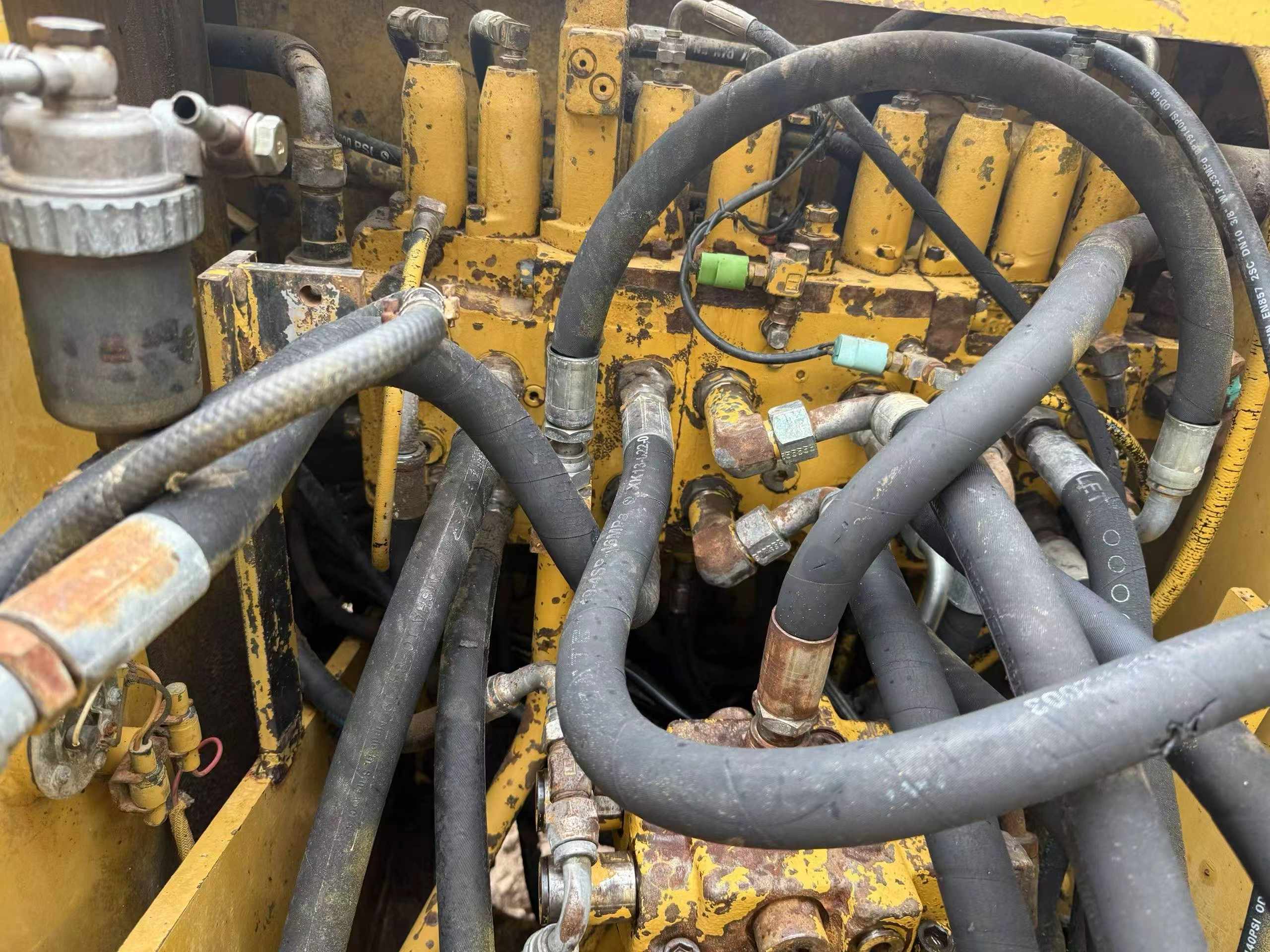 Used Caterpillar 312V2 Excavator 2016 Model / 8