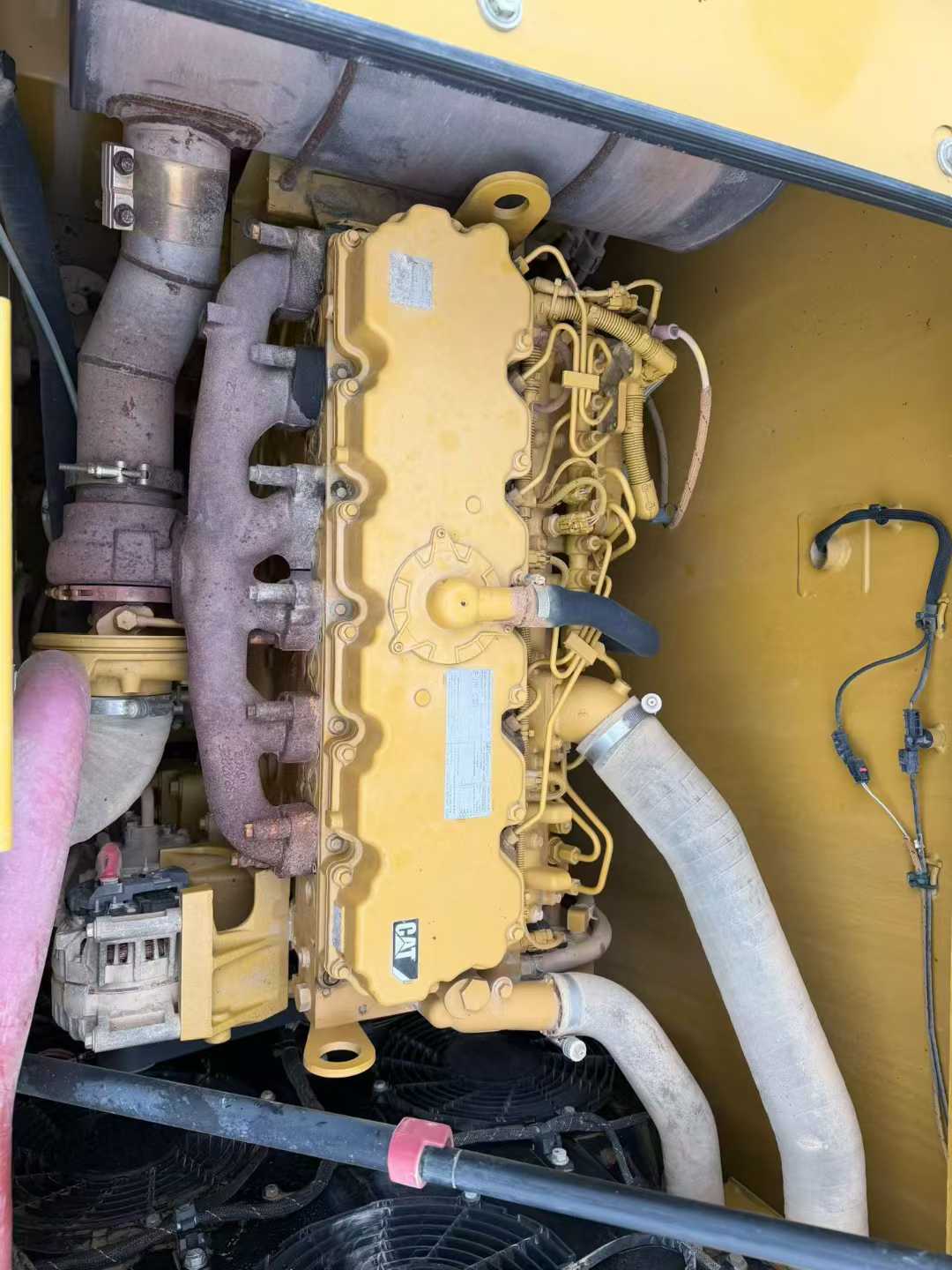 Used Caterpillar 323 Excavator 2018 Model / 6