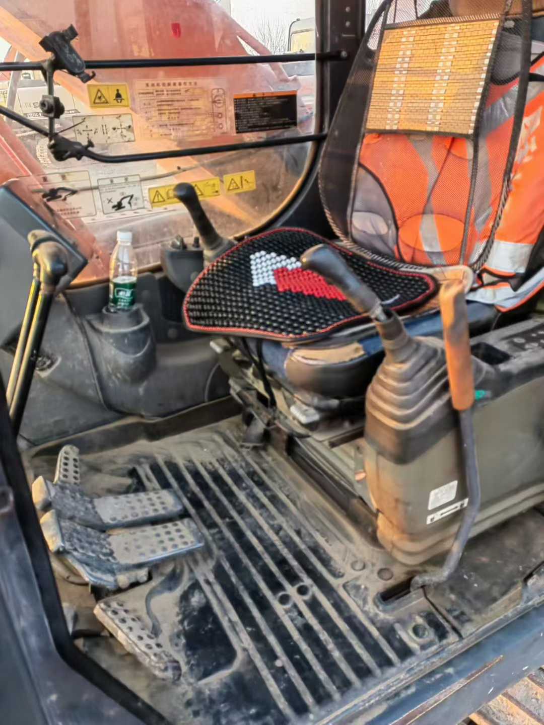 Used Hitachi ZX200-3G Excavator 2016 Model / 2