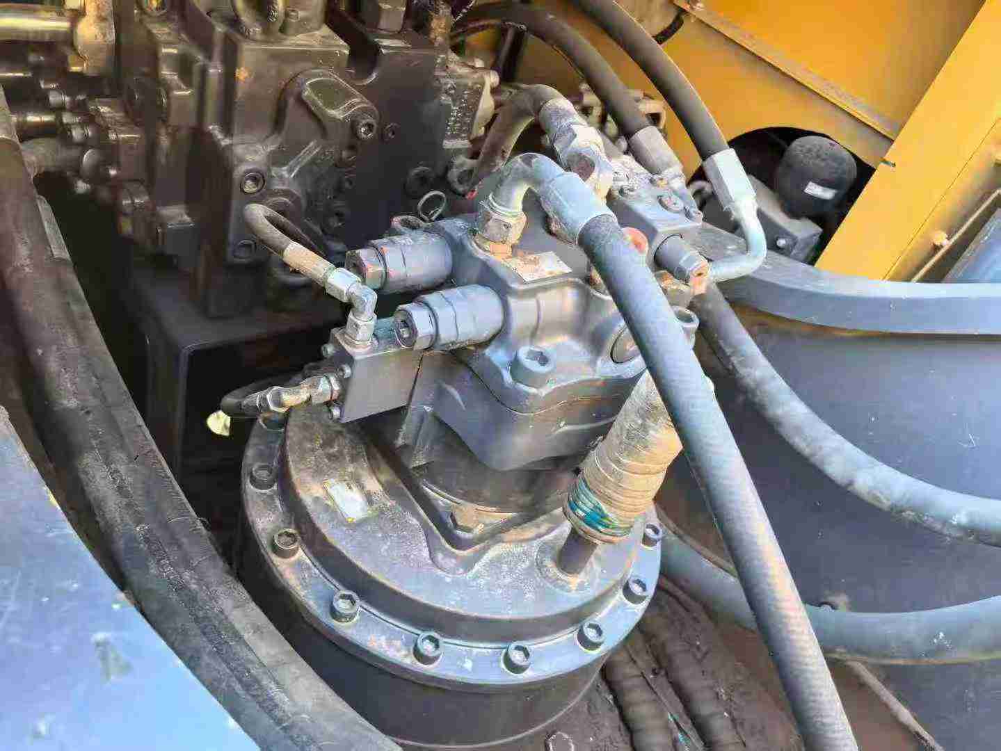 Used XCMG XE80 Excavator 2020 Model / 4