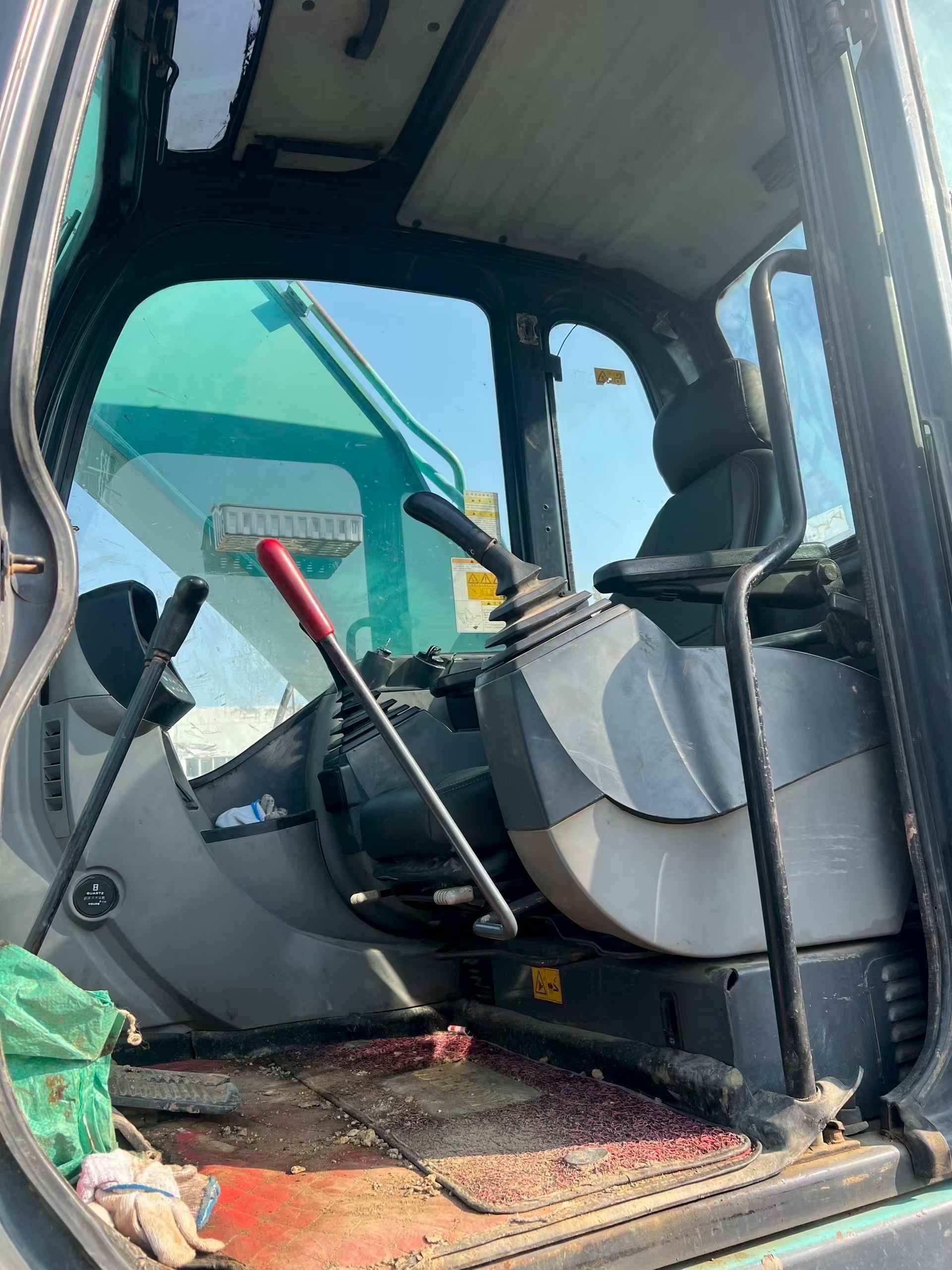 Used Kobelco SK200 Excavator 2016 Model / 5